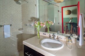 Albatros by Bedsfriends