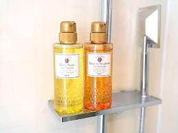 T-PARK Airport Side 1