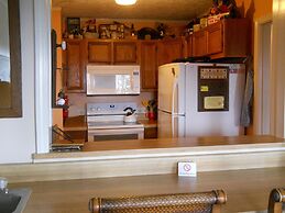 Sugar Ski & Country Club Unit 211 Bronze