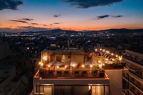 Dave Red Athens, a member of Brown Hotels