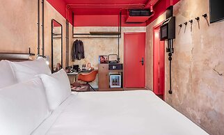 Dave Red Athens, a member of Brown Hotels