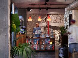 Dave Red Athens, a member of Brown Hotels