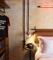 Dave Red Athens, a member of Brown Hotels