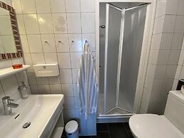 Privatzimmer & Ferienwohnungen Leeb