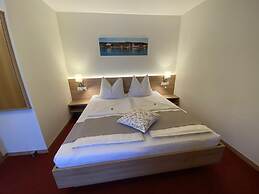 Privatzimmer & Ferienwohnungen Leeb