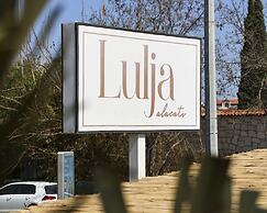 Alacati Lulja Hotel