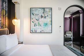 Daxton Hotel Birmingham, Curio Collection by Hilton