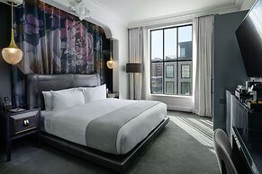 Daxton Hotel Birmingham, Curio Collection by Hilton