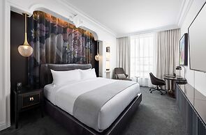 Daxton Hotel Birmingham, Curio Collection by Hilton