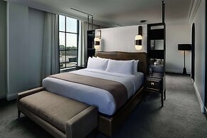 Daxton Hotel Birmingham, Curio Collection by Hilton