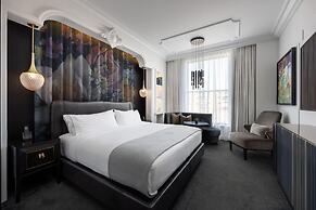 Daxton Hotel Birmingham, Curio Collection by Hilton