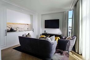 Daxton Hotel Birmingham, Curio Collection by Hilton