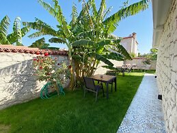 Fatma Hanım Konagi Alacati