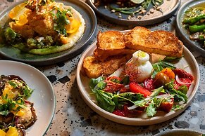 Hyde Johannesburg Rosebank