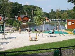 Comfortable Chalet Near Brunssummerheide