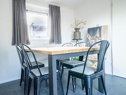 Modern Chalet Near De Veluwe National Park