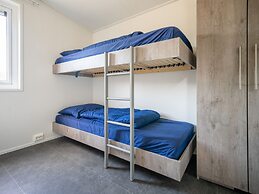 Modern Chalet Near De Veluwe National Park