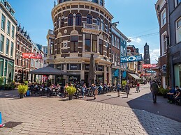 Modern Chalet Near De Veluwe National Park