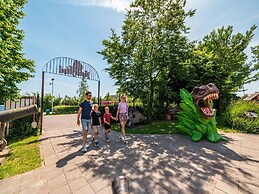 Lodge 4.5 km From the Seaside Town of Rockanje