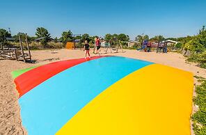 Lodge 4.5 km From the Seaside Town of Rockanje