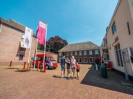 Lodge 4.5 km From the Seaside Town of Rockanje