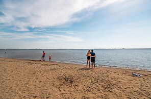 Lodge 4.5 km From the Seaside Town of Rockanje