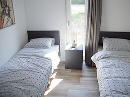 Modern Chalet With Dishwasher 6km From Elburg