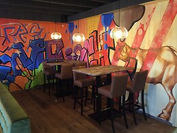 Detached Chalet With Garden and Wifi in Limburg