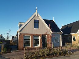 Detached Holiday Home Near Amsterdam