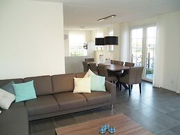 Detached Holiday Home Near Amsterdam