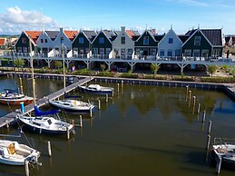 Detached Holiday Home Near Amsterdam