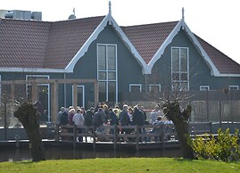 Comfortable Chalet Located in the Polder, Near Alkmaar