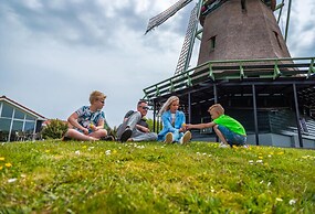Modern Chalet With Dishwasher Near Markermeer