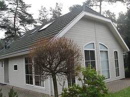 Tidy Holiday Home With Dishwasher