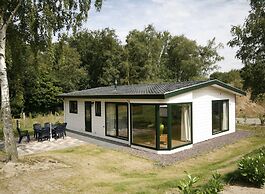 Comfortable Chalet Located in the Green Achterhoek