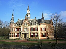 Comfortable Chalet Located in the Green Achterhoek