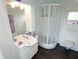 Comfortable Chalet Located in the Green Achterhoek