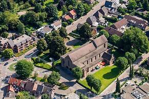 Modern Holiday Home Near Brunssummerheide