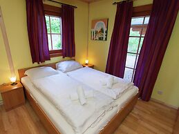 Wooden Holiday Home Near Brunssummerheide