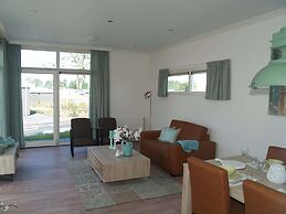 Modern Chalet Only 12 km. From Elburg
