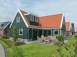 Holiday Home in Zaanse Style With Garden