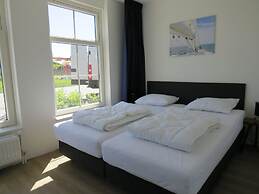 Holiday Home on the Markermeer Near Amsterdam