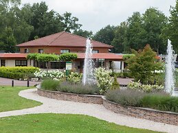 Detached Chalet 30km From Maastricht