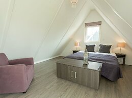 Zaanse Style Holiday Home 15 km. From Alkmaar