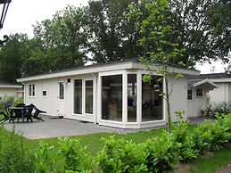 Detached Chalet With Dishwasher