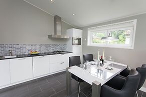 Family Getaway w/ Garden