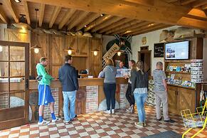 Family Getaway w/ Garden