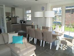 Detached Holiday Home Near Amsterdam