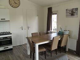 Comfortable Chalet Located 15 km From Alkmaar