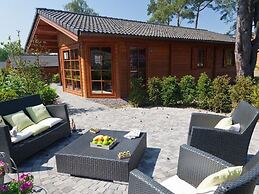 Wooden Chalet With Terrace and Microwave